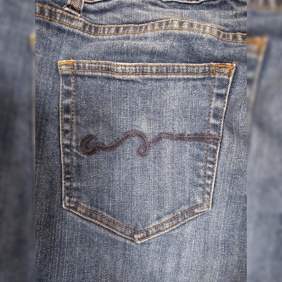 Jeans - Picture 4 of 4